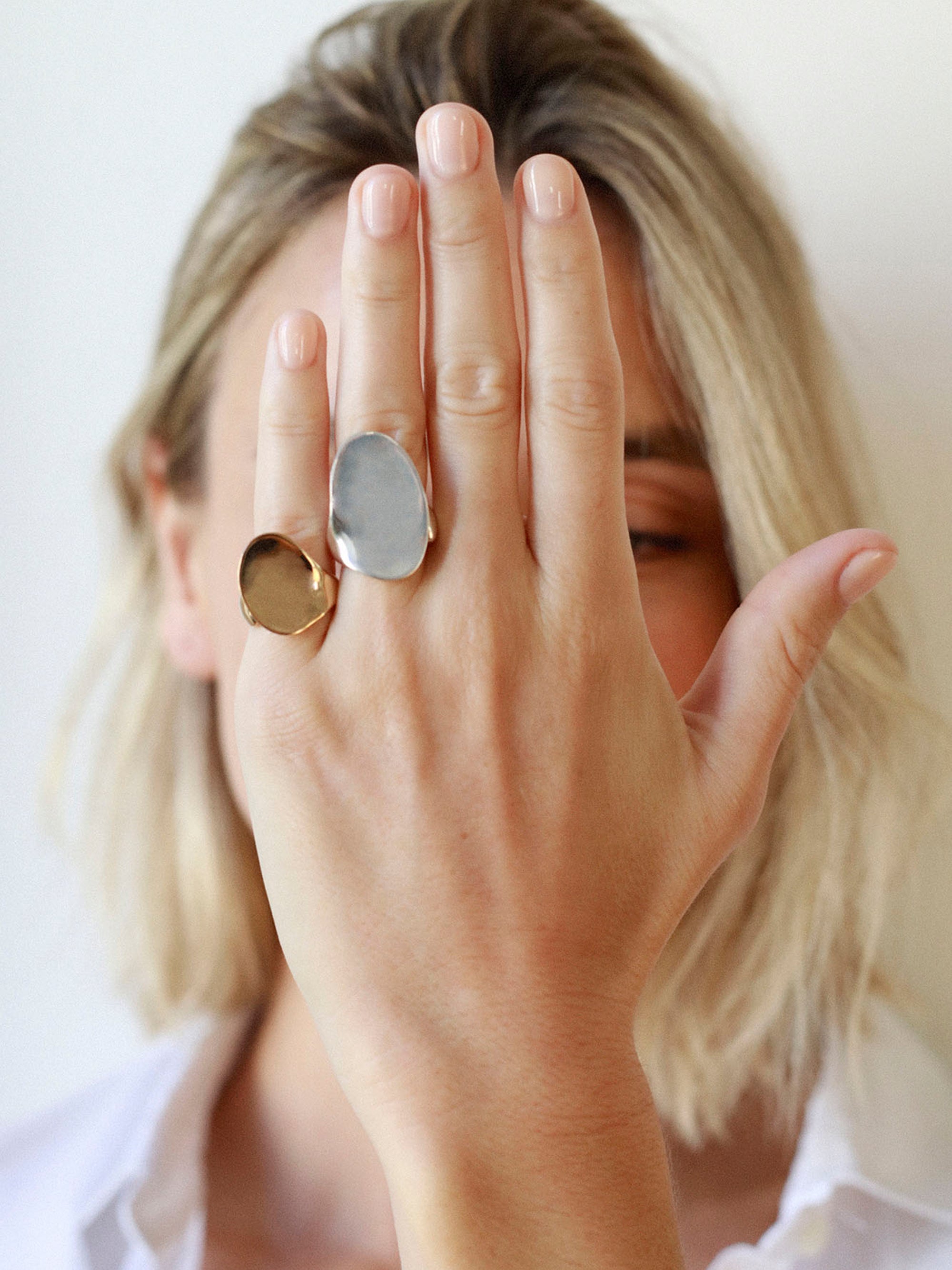 Anea Oval Small