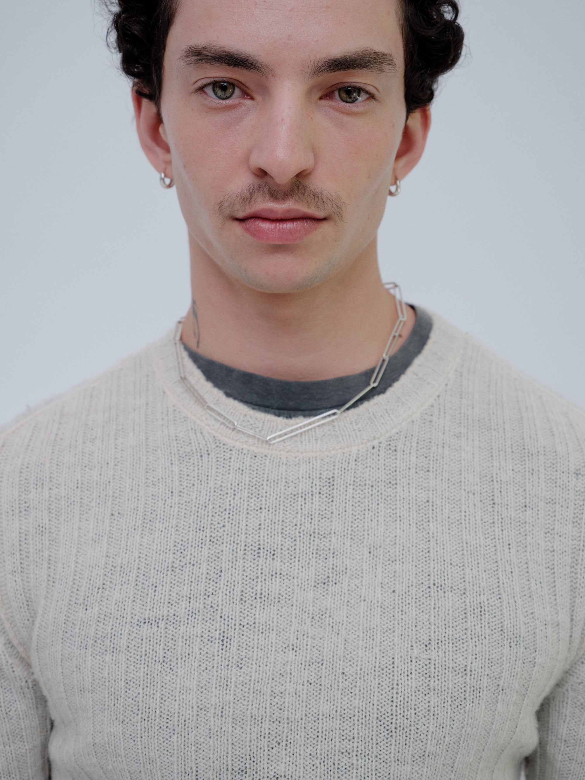 Zurich neck