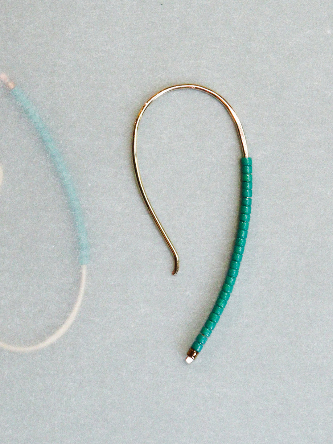 Line Curve Ear