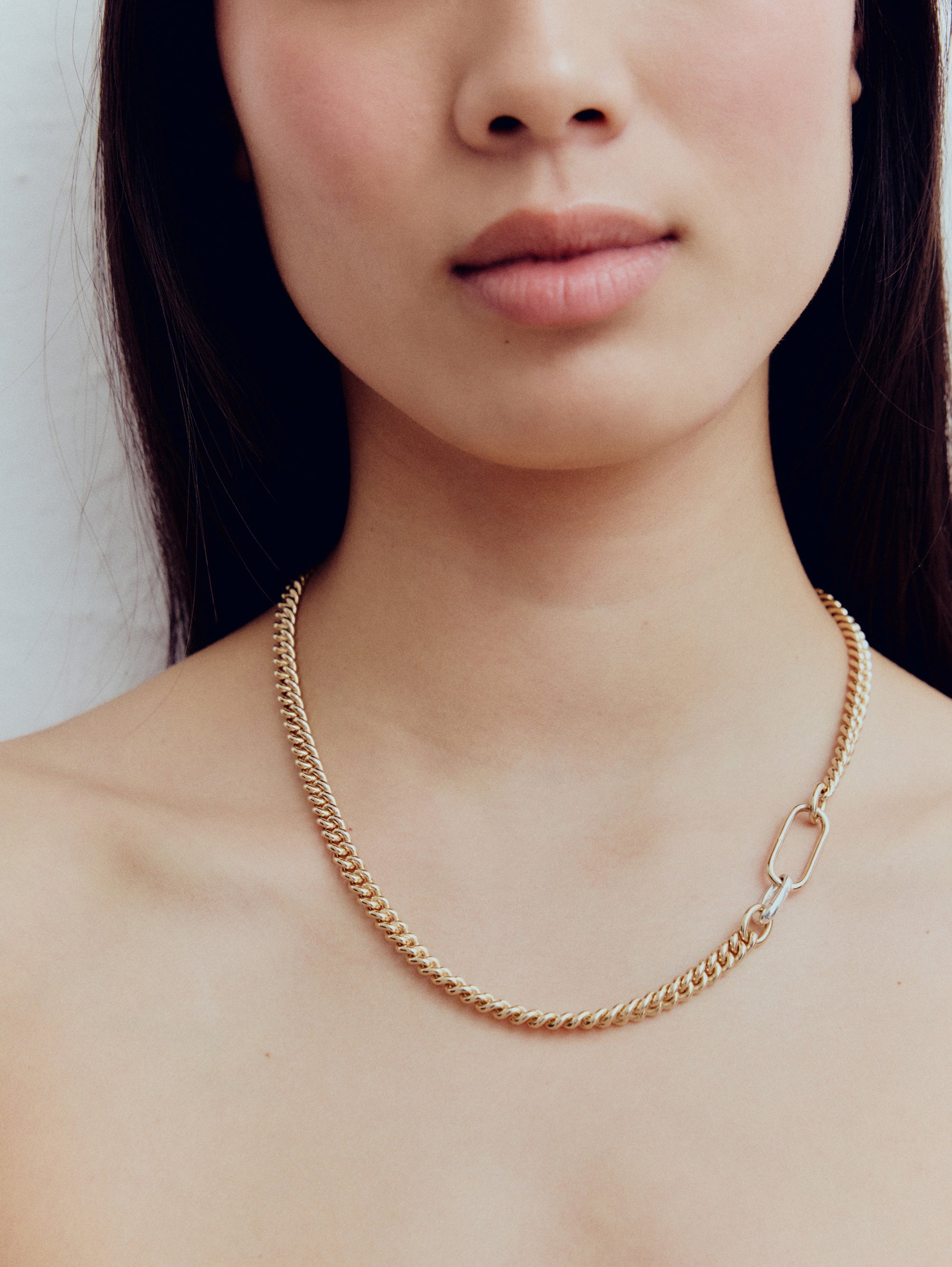 Bond Neck