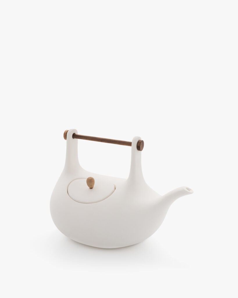 Lutz teapot, <em>White</em>