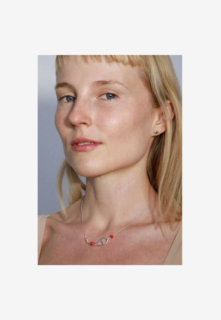 Marina neck S, <em>Coral</em>