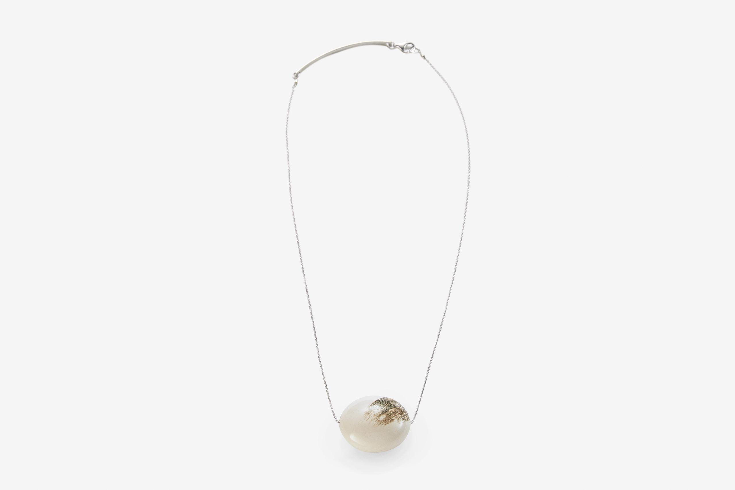 Naoko single S, <em>Smoke</em>