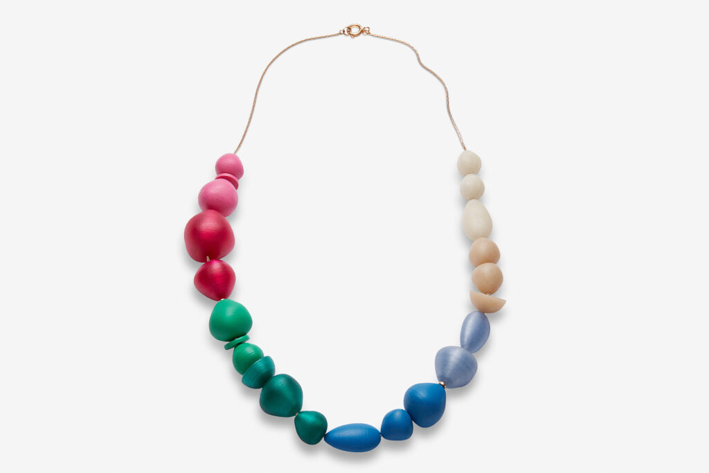 Leonora colour G