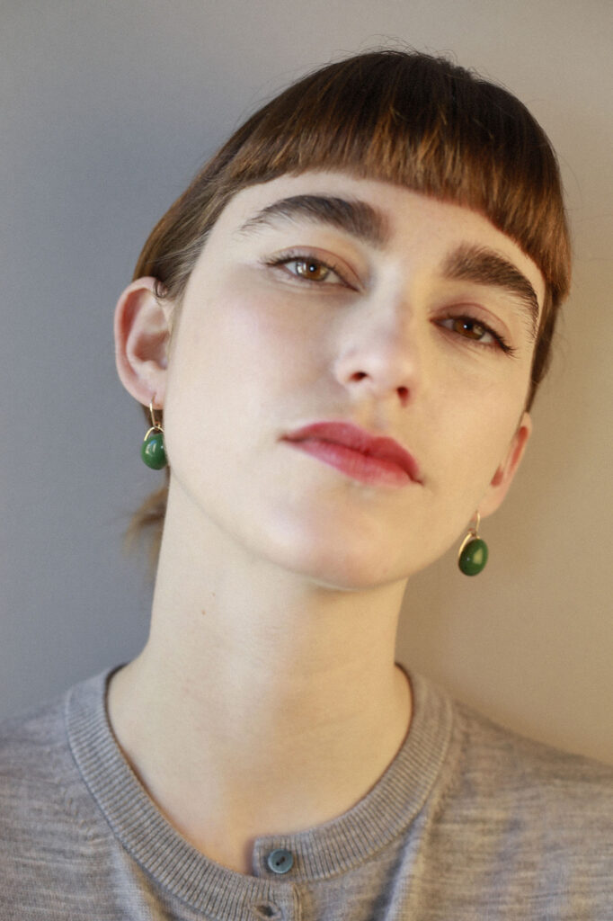Aina oreja G, <em>Moss</em>