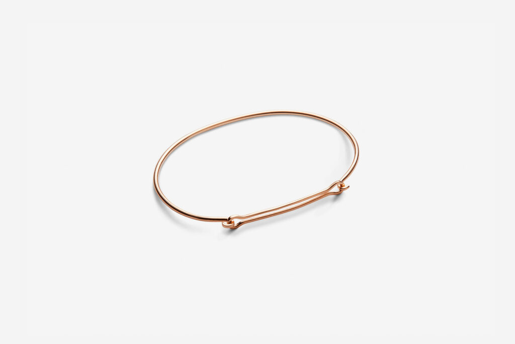 Iliana wrist G