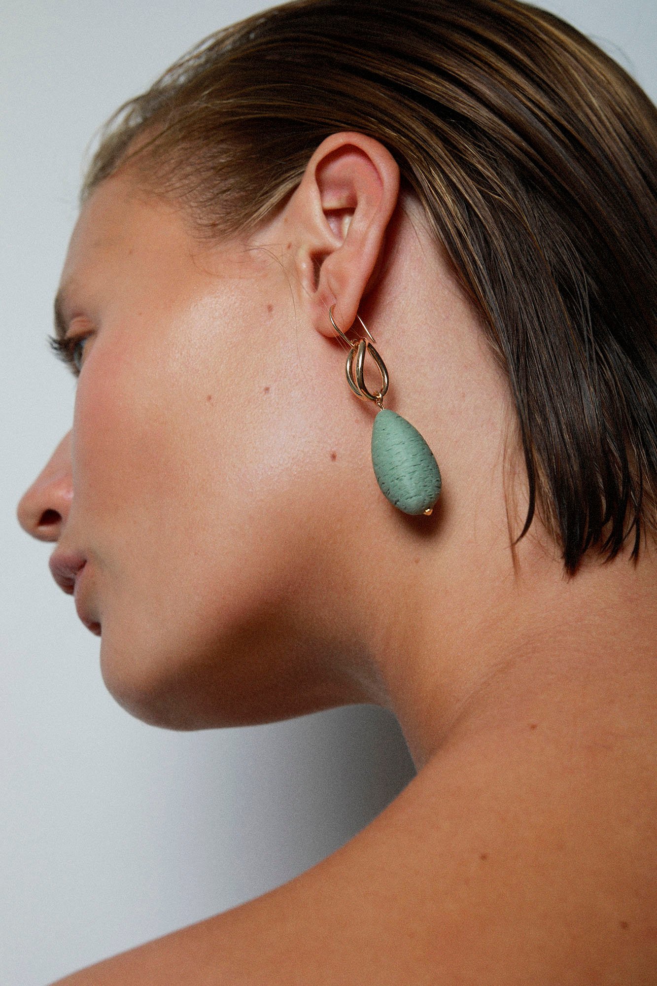 Natura drop ear G, <em>Seaweed</em>
